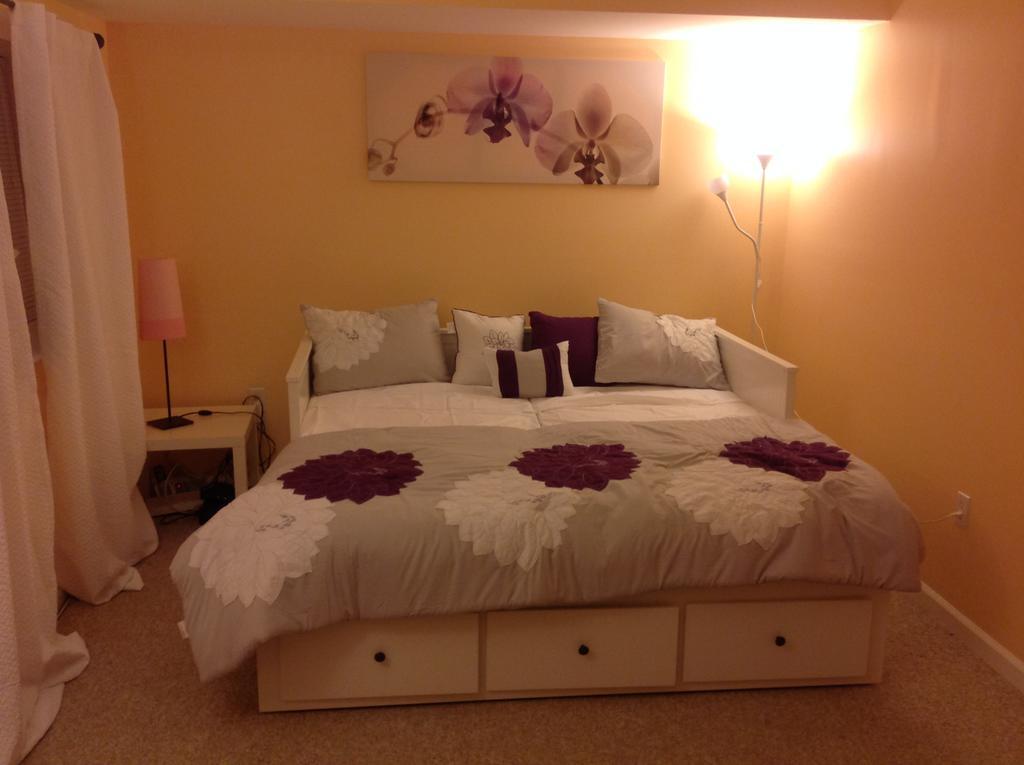 Mojoy Homesuites At Runyon Newark Kültér fotó