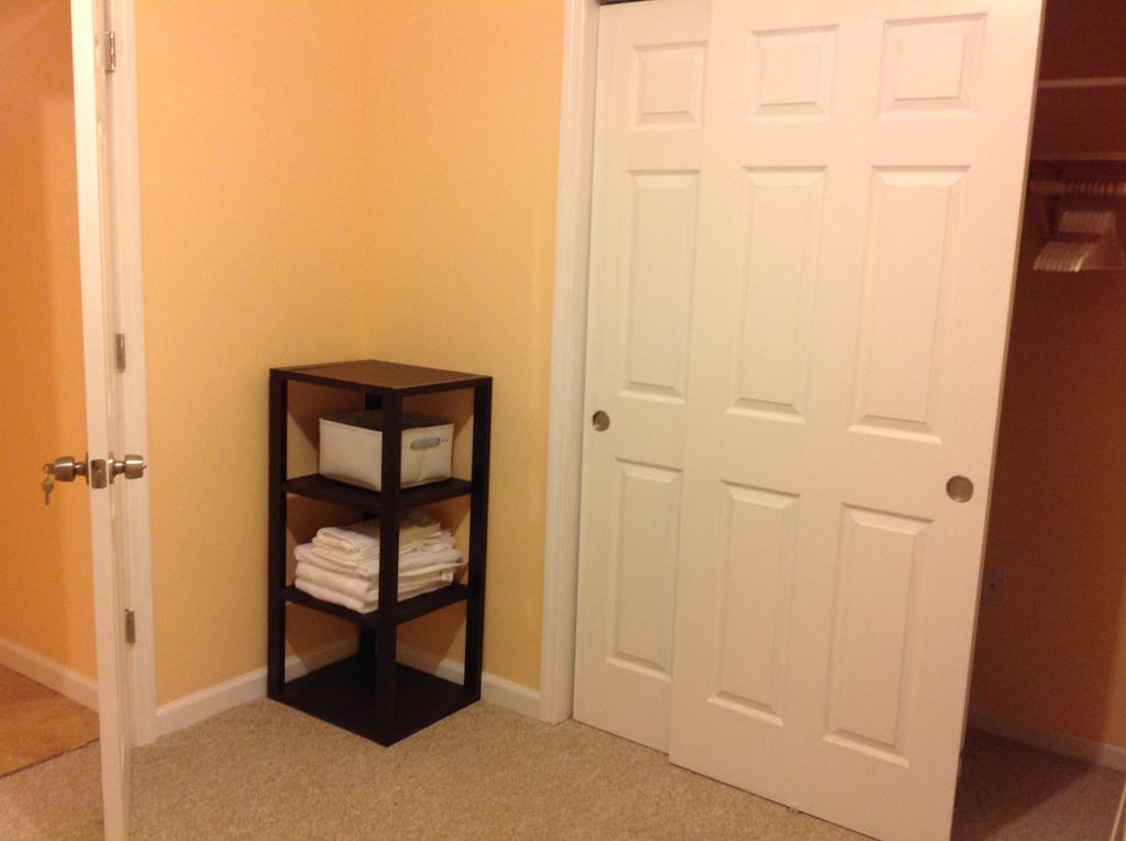 Mojoy Homesuites At Runyon Newark Kültér fotó