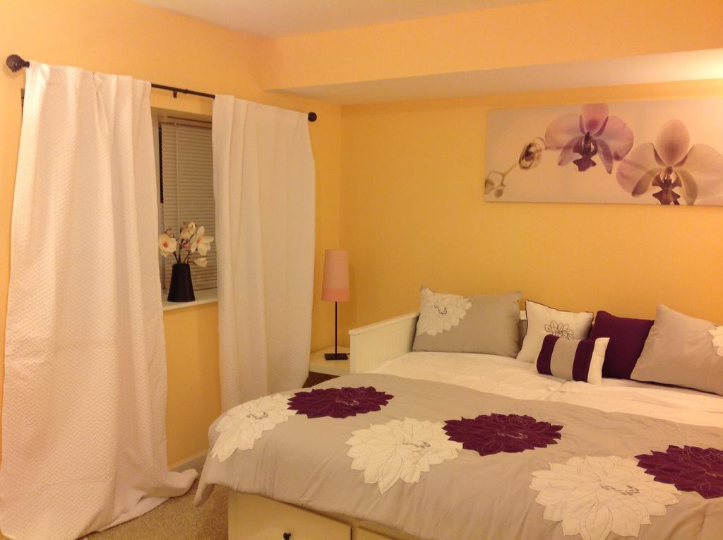 Mojoy Homesuites At Runyon Newark Kültér fotó