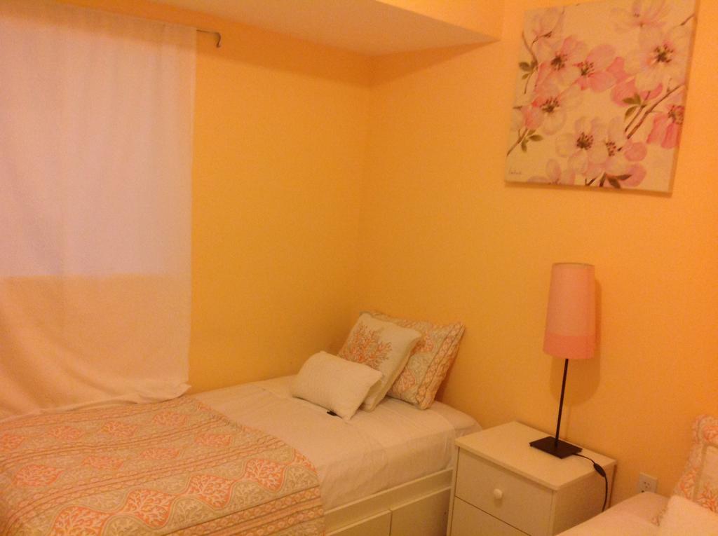 Mojoy Homesuites At Runyon Newark Kültér fotó